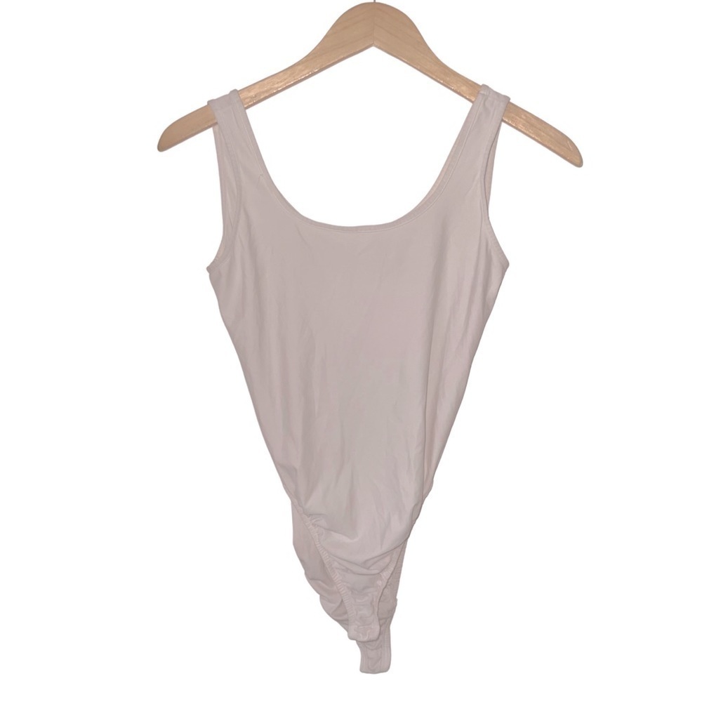 Ann Taylor Cream Off White Bodysuit Size Small